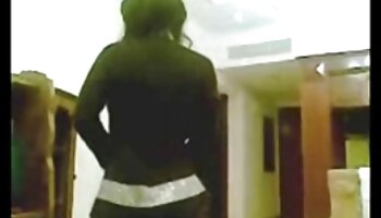 دوست دخترهای آفریقایی فیلم سکسی کوردی برهنه می شوند و بازی می کنند